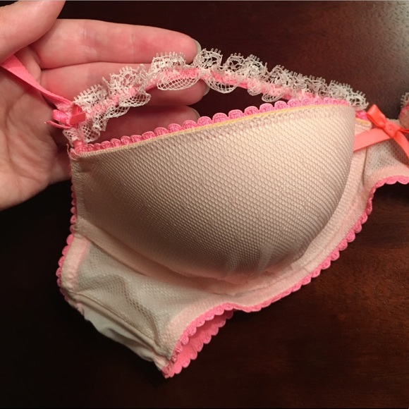 Victoria’s Secret Darling Padded Demi Bra Lace - Picture 7 of 7